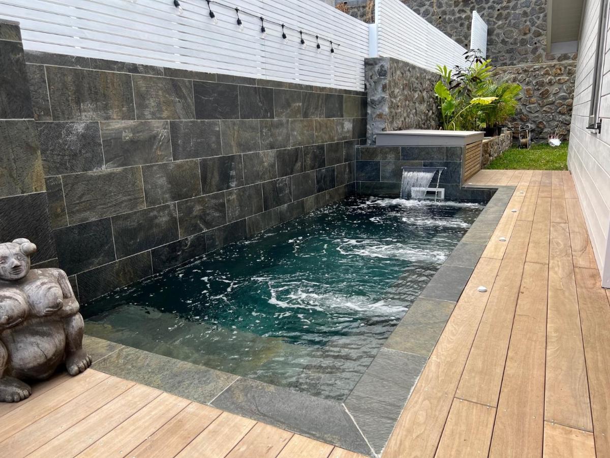 Le Belvedere - Meuble 4 Etoiles แซ็งต์-เลอ ภายนอก รูปภาพ
